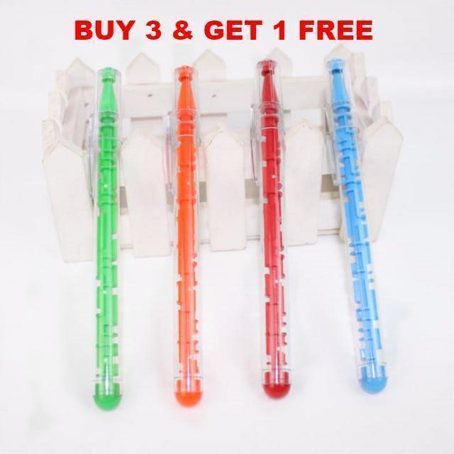 A maze pen